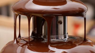 Россиянам объяснили, как шоколад помогает бороться со стрессом
