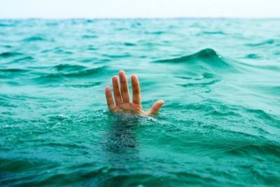 Молодая женщина утонула в Тверской области