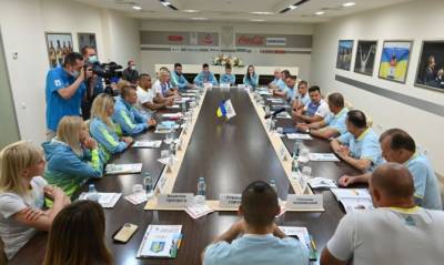 Зеленский встретился с олимпийцами, которые будут представлять Украину в Токио