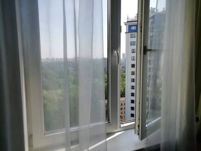 В «новой Москве» выпал из окна любопытный пятилетний мальчик