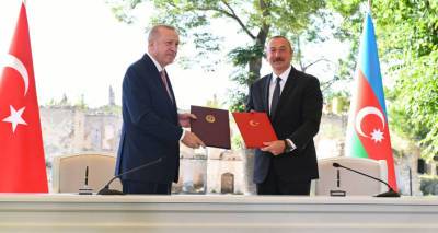 Заложена основа турецко-азербайджанского государства – Сафрастян о Шушинской декларации