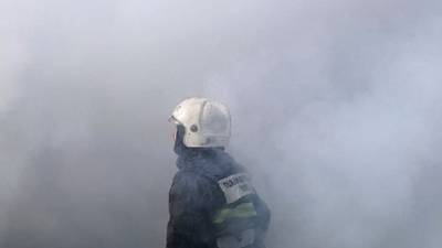 Ночной пожар унес жизнь петербуржца на Замшиной улице