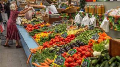 Украина, Беларусь или Польша: где дешевле всего можно купить овощи и фрукты