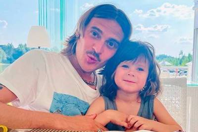 Илья Прусикин и Софья Таюрская провели выходные с сыном музыканта от певицы Tatarka