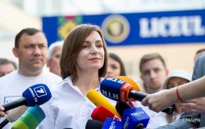 Партия Санду лидирует на выборах в Молдове