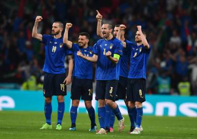 Сборная Италии стала чемпионами Европы - sport.bigmir.net - Англия - Италия - Финал