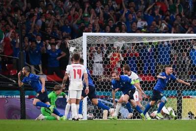 Сборная Италии по футболу стала чемпионом Европы, обыграв в финале Англию