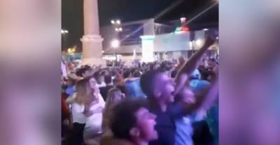 Итальянцы заполонили улицы Рима, празднуя победу своей сборной на Евро-2020