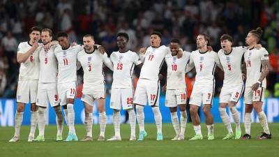 Англию высмеяли после поражения от Италии на Евро-2020