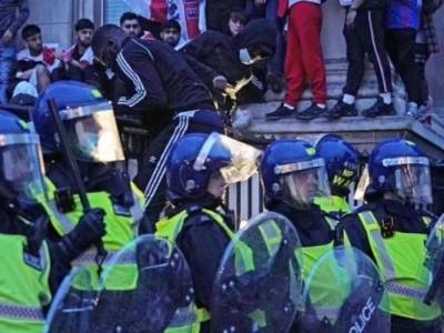 В Лондоне после финала Евро-2020 пострадали 19 полицейских