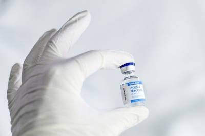 Российские врачи рассказали о двух основаниях для медотвода от вакцинации