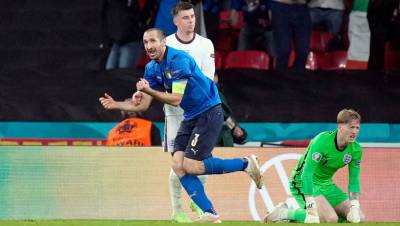Защитник сборной Италии Бонуччи потроллил англичан после финала Евро-2020