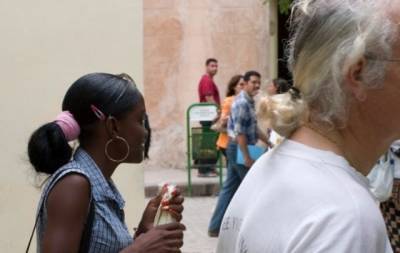 На Кубе вспыхнули массовые протесты (ВИДЕО)
