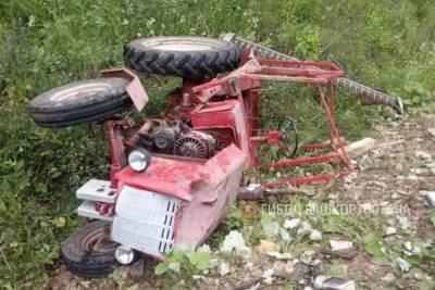 30-летний тракторист из Башкирии едва не погиб, съехав в кювет