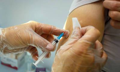 Врачи перечислили «железные» основания для получения медотвода от прививки против COVID-19