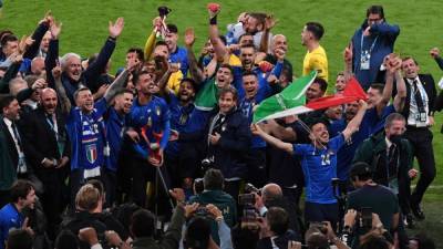 Италия во второй раз выиграла чемпионат Европы по футболу