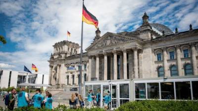 Германских коммунистов не допустят к выборам в бундестаг