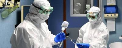 Ученый назвал скафандр единственным способом защиты от коронавируса без вакцины