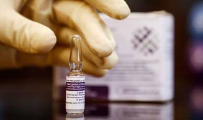 Стала известна причина популярности вакцины «КовиВак»