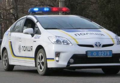 В Харькове авто патрульных проехало на красный свет и устроило ДТП