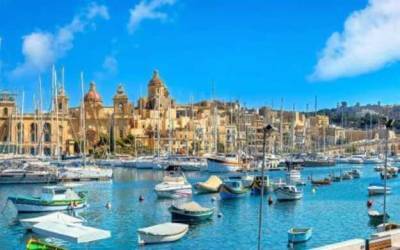 Мальта закрывает въезд для невакцинированных от covid-19 туристов