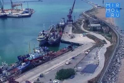 Порт Махачкалы войдет в программу приватизации Росимущества