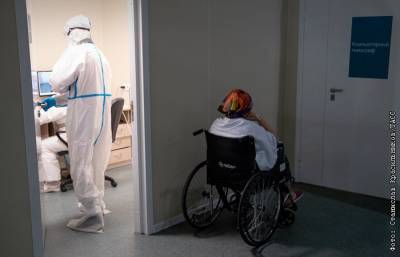 В России за сутки выявили 25 140 заразившихся коронавирусом