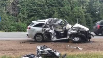 Смерть беспечного водителя с пассажиром попала на видео