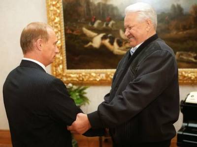 Таких больше не делают: чем запомнился первый президент России Борис Ельцин