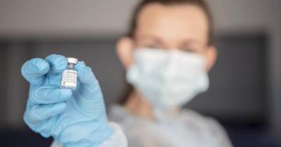 Pfizer уже доступен в центрах массовой вакцинации — Минздрав