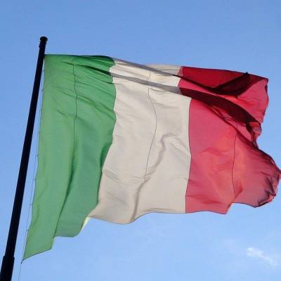 В Милане 15 человек пострадали во время праздновании победы сборной Италии на Евро