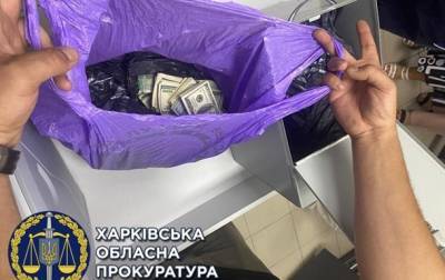 В горсовете Харькова прошли обыски по делу о хищении пяти миллионов