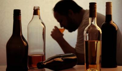Опрос показал, что 38% россиян не употребляют алкоголь