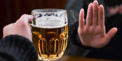 ВЦИОМ: более трети россиян не употребляют алкоголь