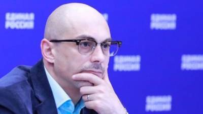 Гаспарян оценил шансы Пивоварова на участие в выборах от "Яблока"