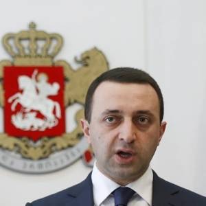 Грузинский премьер отказался уходить в отставку