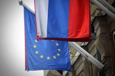 В Кремле оценили решение ЕС продлить санкции против России