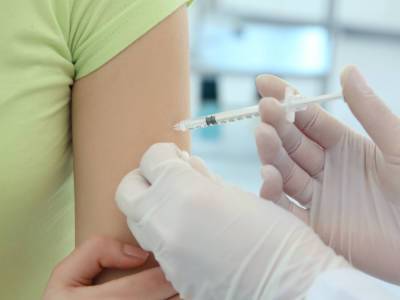 Штамм коронавируса "Дельта" в Украине. Шмыгаль призвал наращивать темпы вакцинации