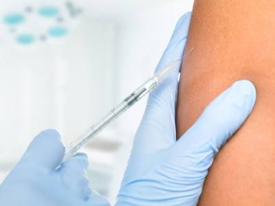 В Украине за минувшую неделю сделали наибольшее с начала кампании по вакцинации количество прививок от COVID-19