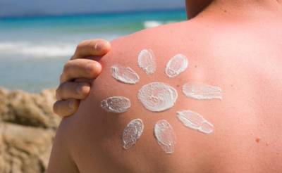 Солнечный ожог – это вам не солнечный удар. Рекомендации эксперта о том, как позаботиться о коже в летнее время и предотвратить рак кожи