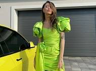 Надя Дорофеева показала самый модный способ носить цветочный принт летом 2021