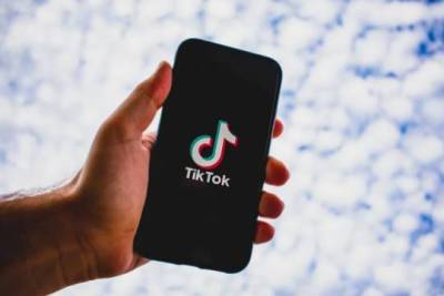 Владелец TikTok испугался властей Китая и отложил выход на биржу - versia.ru - Китай