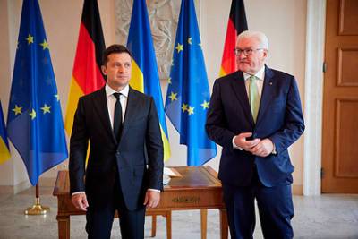 Зеленский обсудил деолигархизацию с президентом Германии