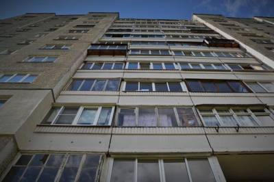 В Донецке с девятого этажа жилого дома упал трехлетний мальчик