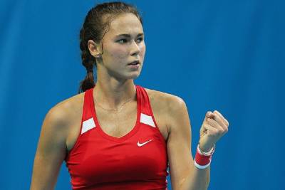 Вихлянцева обыграла Завацкую в первом раунде турнира в Лозанне