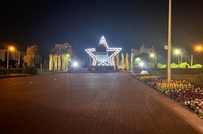 Погасшую звезду зажгли у памятника Танкистам