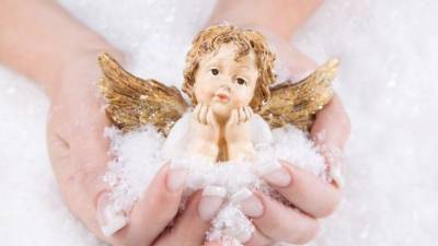 Как вызвать своего ангела-хранителя в домашних условиях?