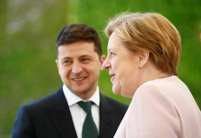 Зеленский не будет обсуждать с Меркель компенсацию Украине за "Северный поток - 2", - пресс-секретарь президента Никифоров