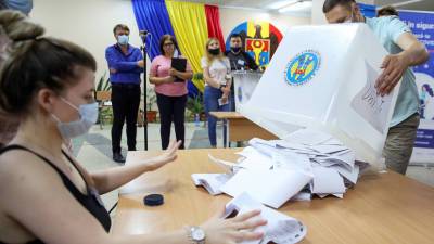 Европейская ориентация: какой может быть политика Молдавии после победы на парламентских выборах партии Санду