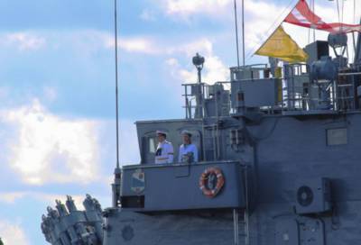 В Петербурге более 15 кораблей будут участвовать в тренировке Главного военно-морского парада